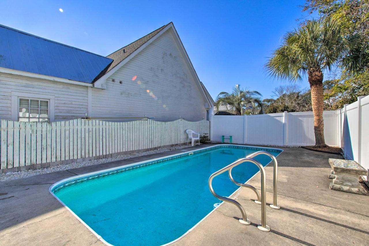 Southport Condo With Fire Pit, Deck And Private Pool Eksteriør billede